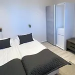 Kuukkeli Airport Apartmán